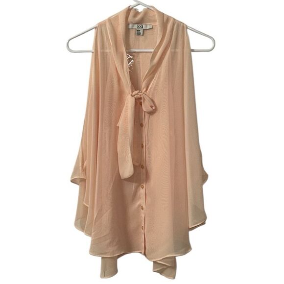 Forever 21 Blush Pink Flowy Sheer Button Down Top(Size Medium) - Picture 5 of 7